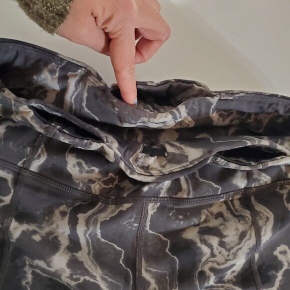 Varley Bedford Marble 7/8 Leggings Womens Size M High Rise Active Pockets Gray - Picture 6 of 9